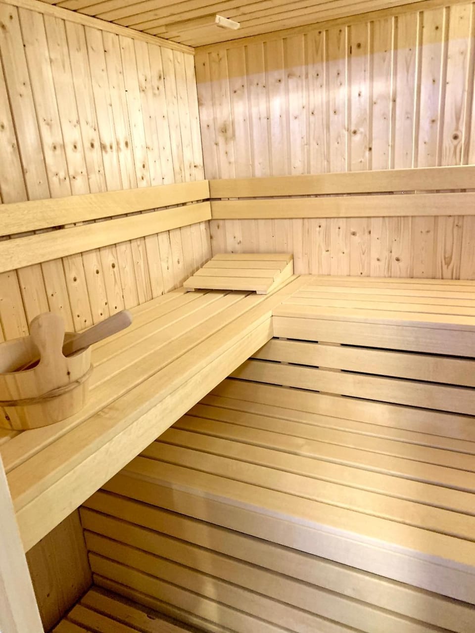 Domek Monte Black z jacuzzi i sauną fińską House in Lower Silesian Voivodeship