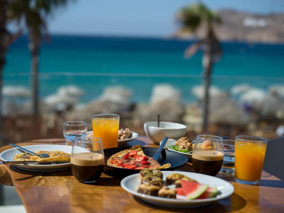 Sea view, Breakfast