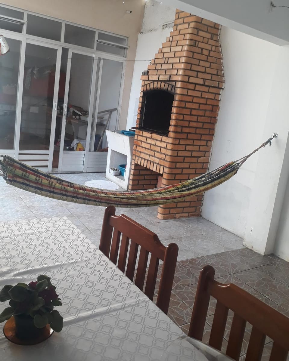 BBQ facilities, Dining area