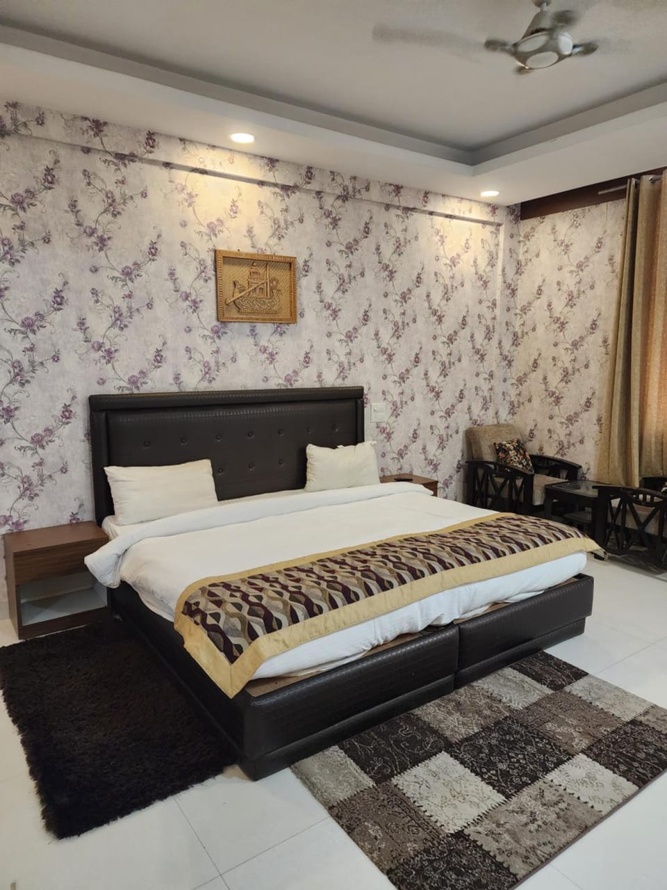 Photo of the whole room