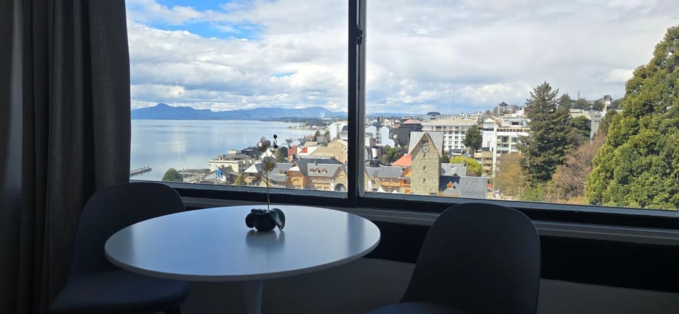 City view, Lake view