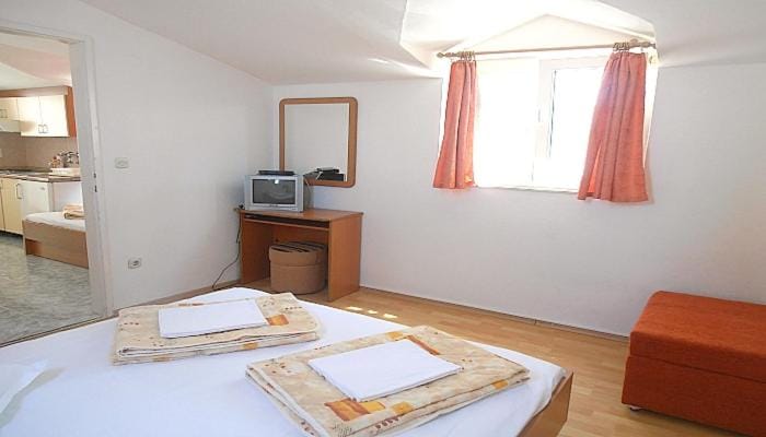Apartments Depandanse Bonaca Apartment in Baška Voda
