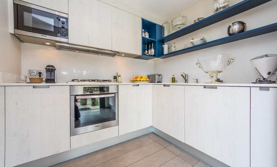 Communal kitchen