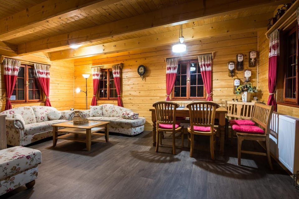 Kitchen or kitchenette, Living room, Seating area