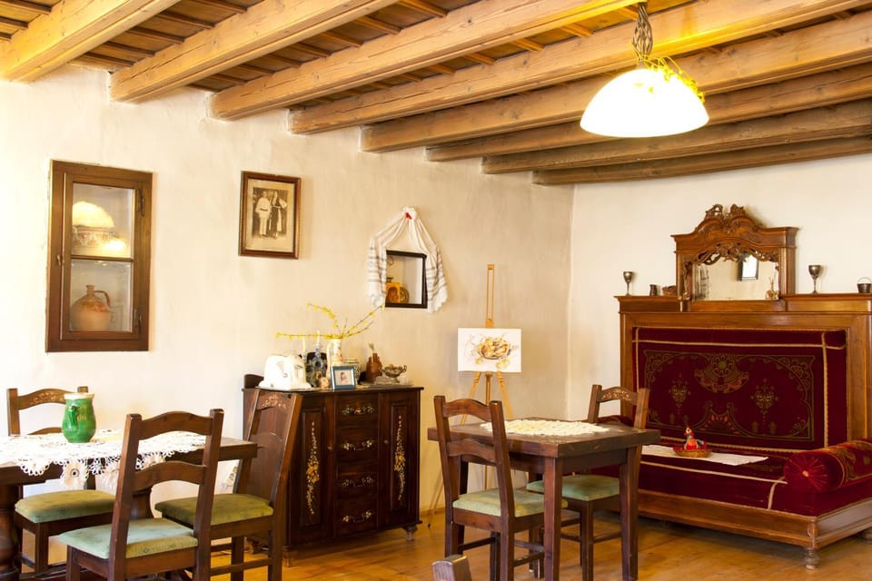 Casa cu zorele, Crit 189 Bed and Breakfast in Brașov County