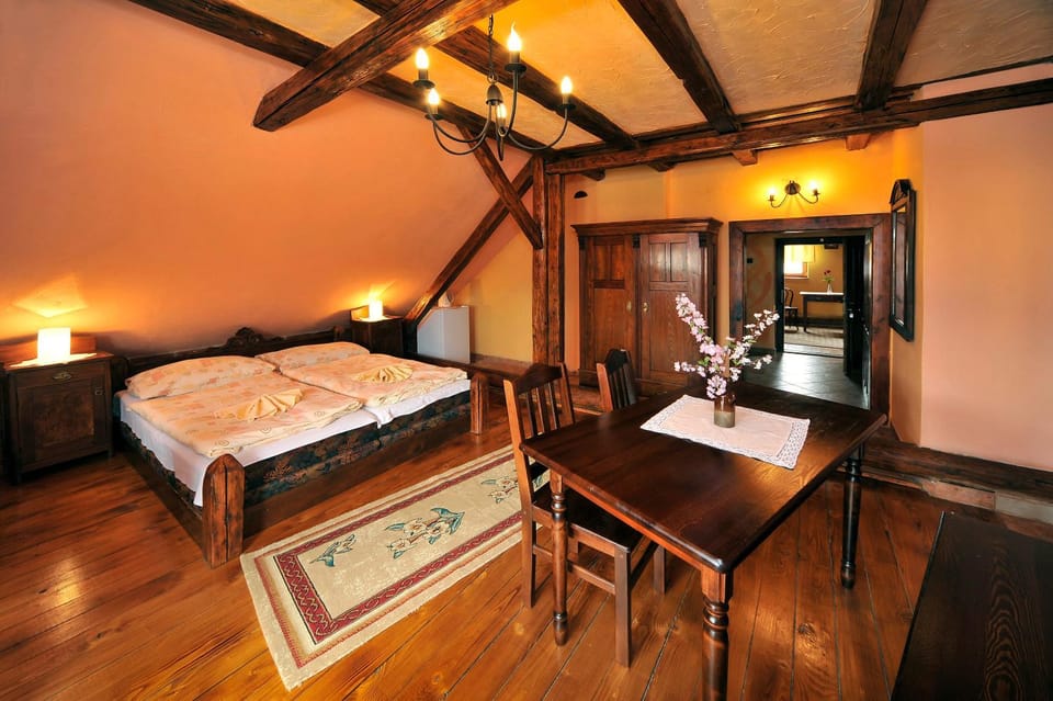 Decorative detail, Bedroom