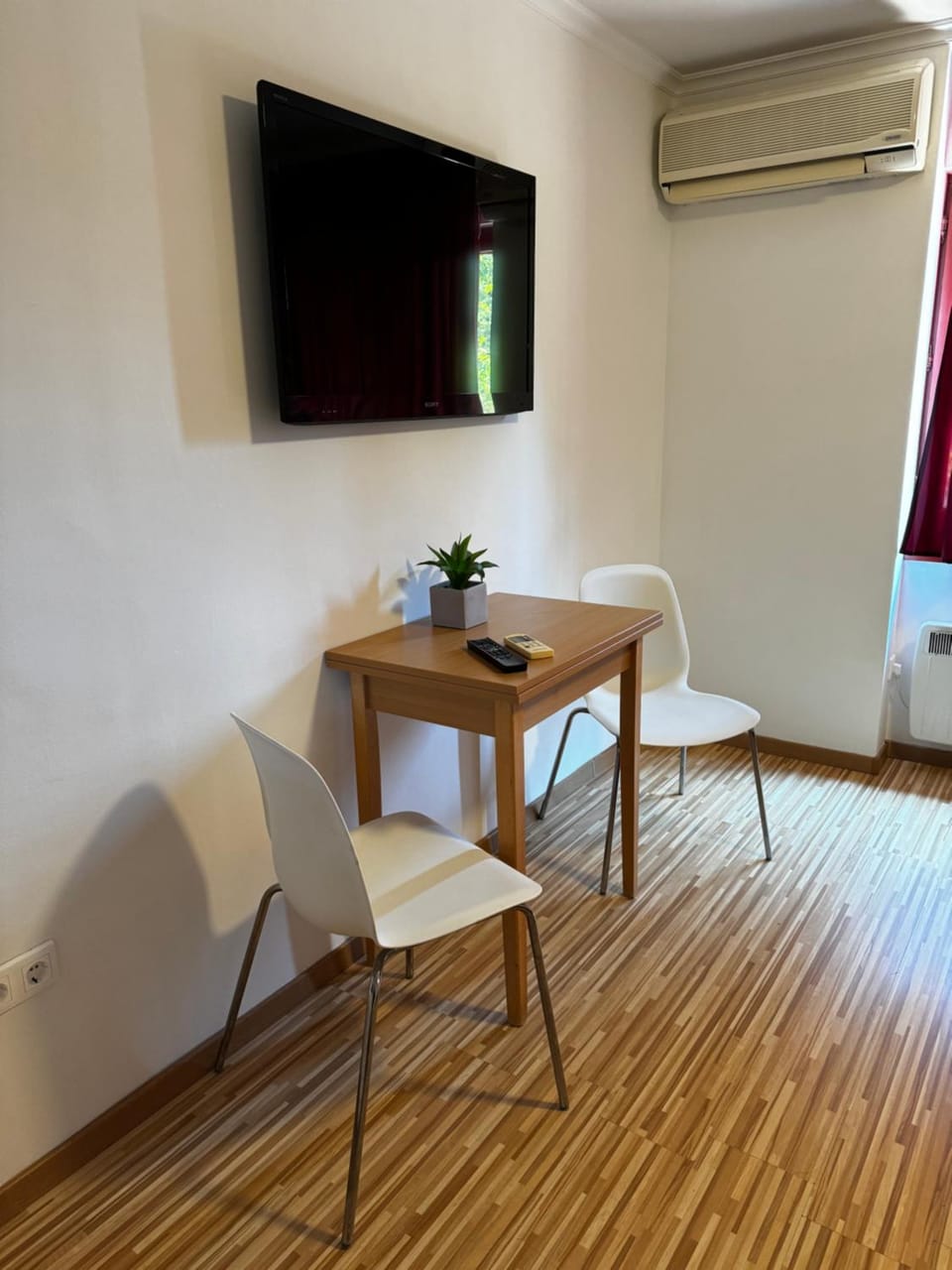 Füred Apartmanház Apartment in Hungary