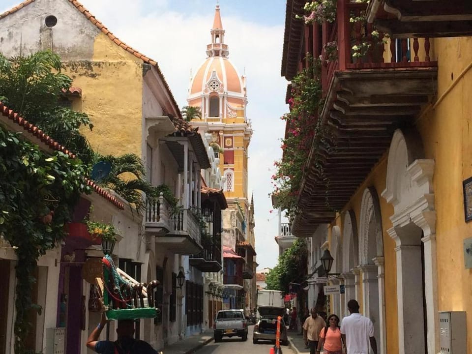 City view, Street view