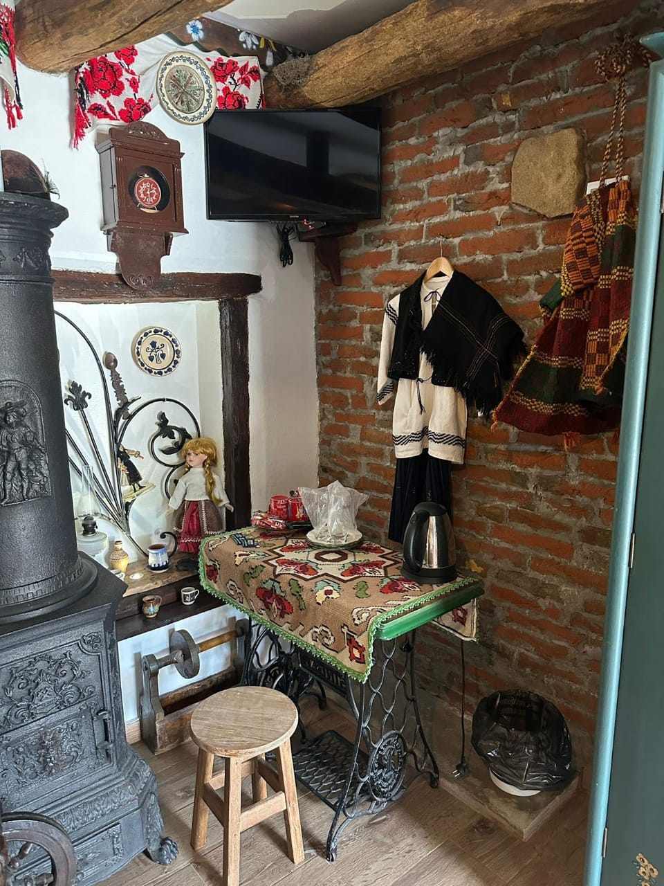 Pensiunea Casa Cezara Vacation rental in Romania