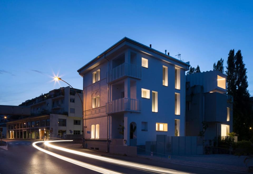 Property building, Facade/entrance