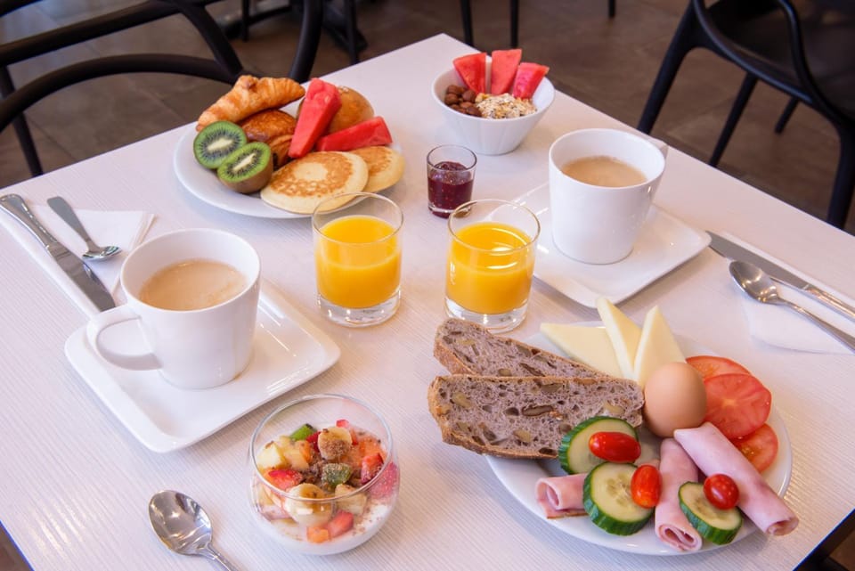 Continental breakfast