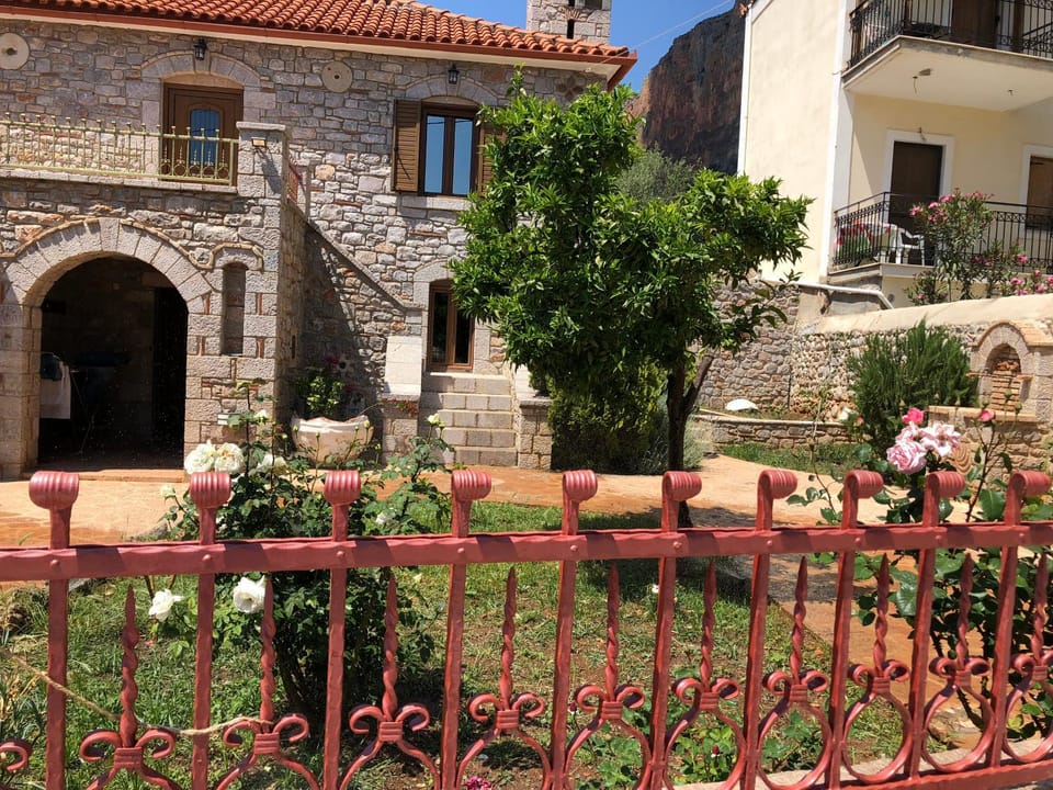 Property building, Garden