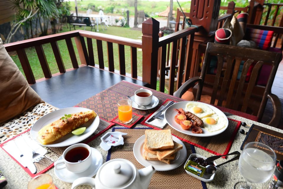 Restaurant/places to eat, Balcony/Terrace, Breakfast, Continental breakfast, Buffet breakfast, American breakfast