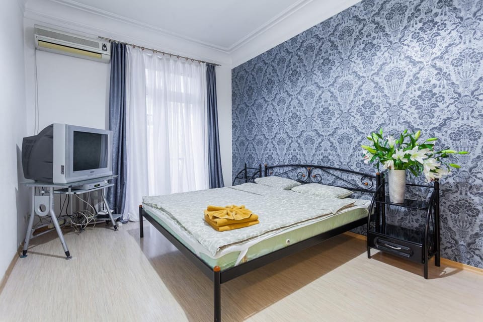 TV and multimedia, Photo of the whole room