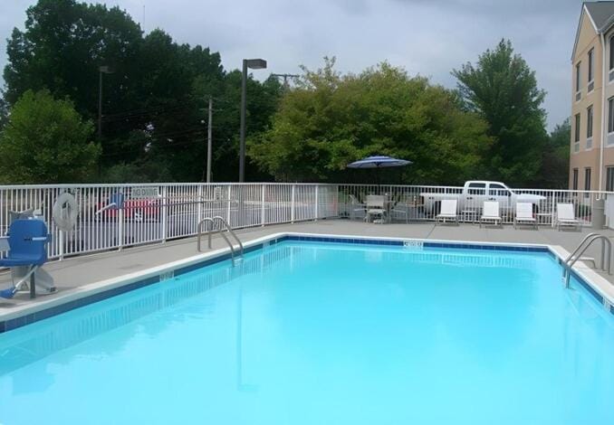Pool view, Swimming pool, Swimming pool