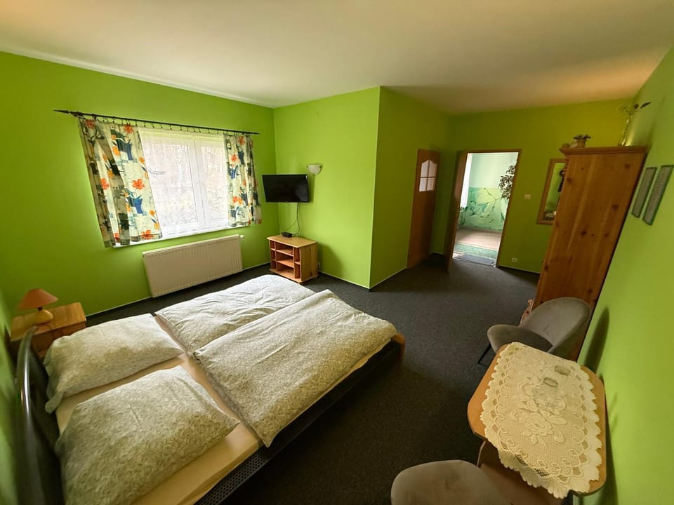 Restaurant & Hostel "Broadway" Inn in Szczecin