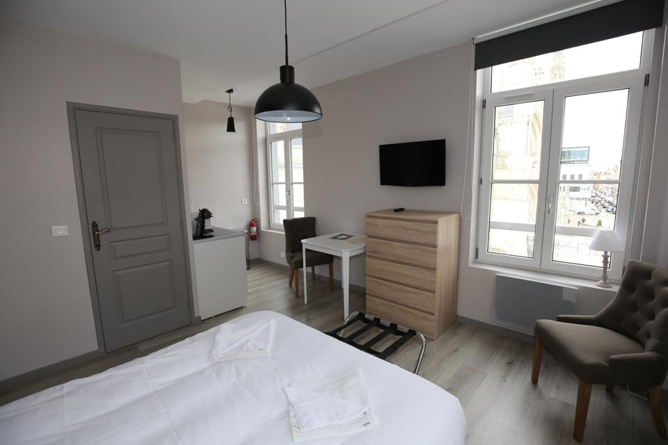 L'Hotel De France Apartment hotel in Flanders