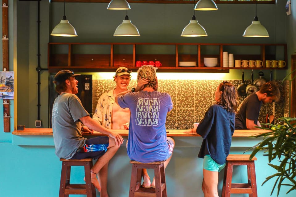 Kitchen or kitchenette, Communal kitchen