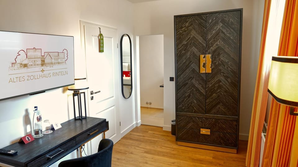 TV and multimedia, wardrobe