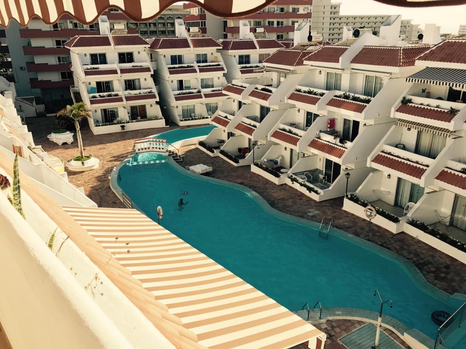 Other, Pool view