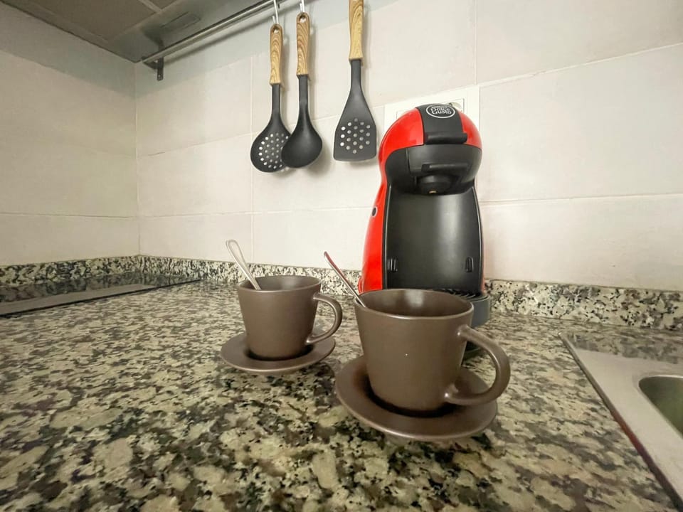 Coffee/tea facilities, Kitchen or kitchenette