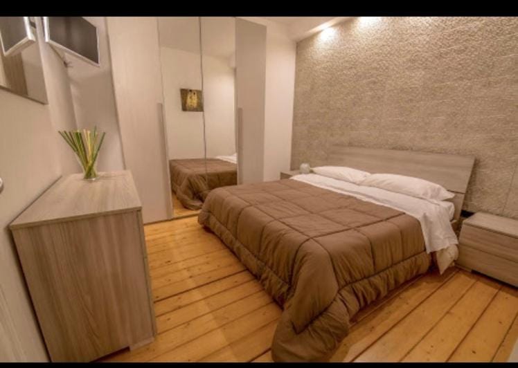 Luxurious Street Apartments House in Catania