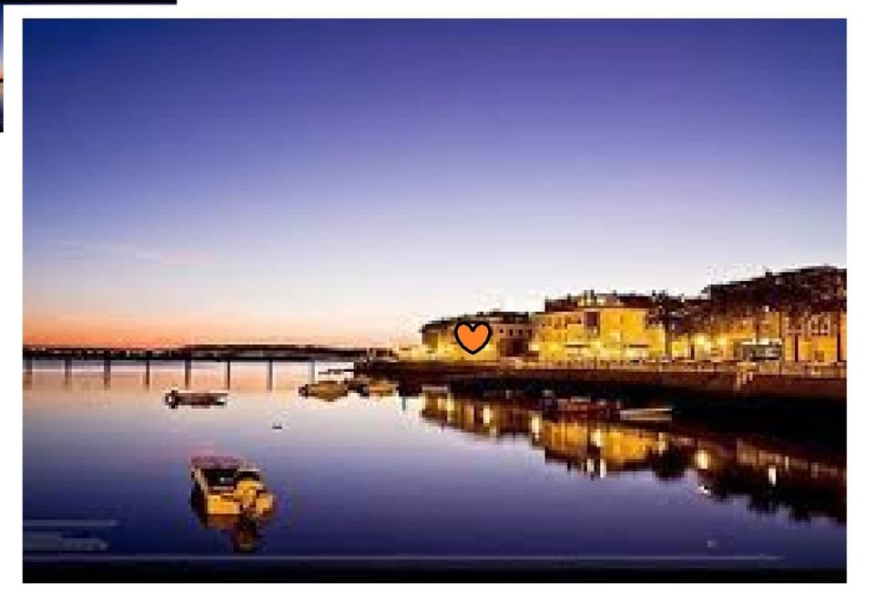 Neighbourhood, Sunset