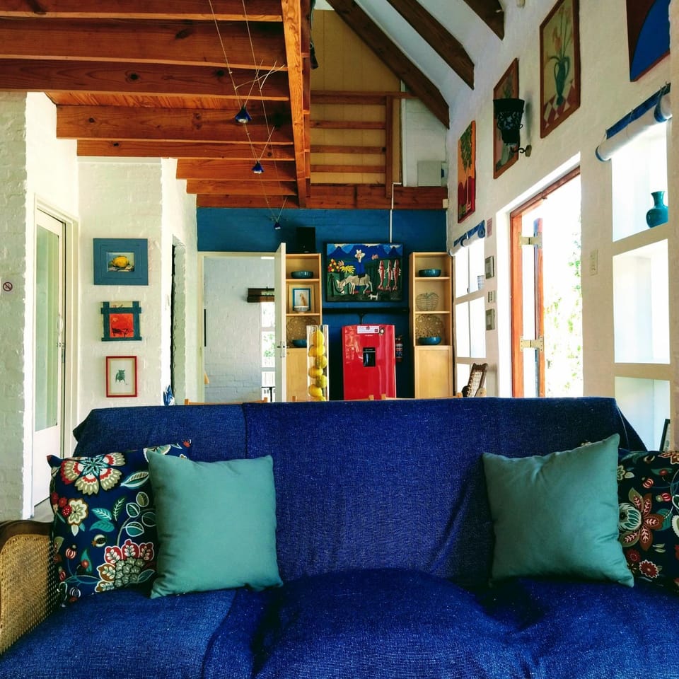 Living room, Lounge or bar, Seating area