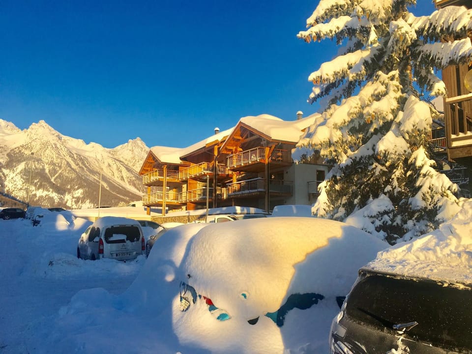 Property building, Winter