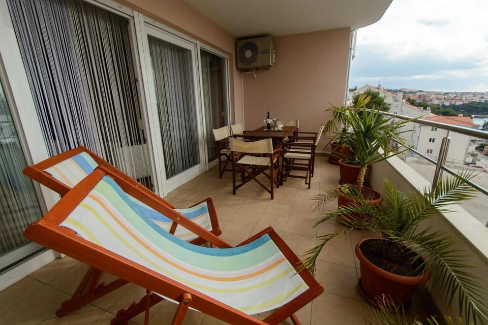 Balcony/Terrace, Balcony/Terrace