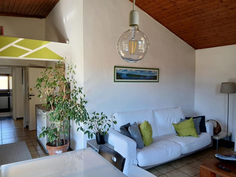 Casa Avezza Apartment in Omegna