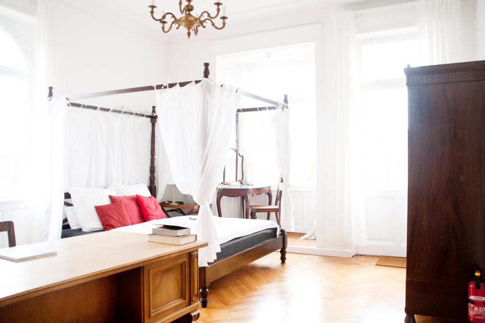 Photo of the whole room