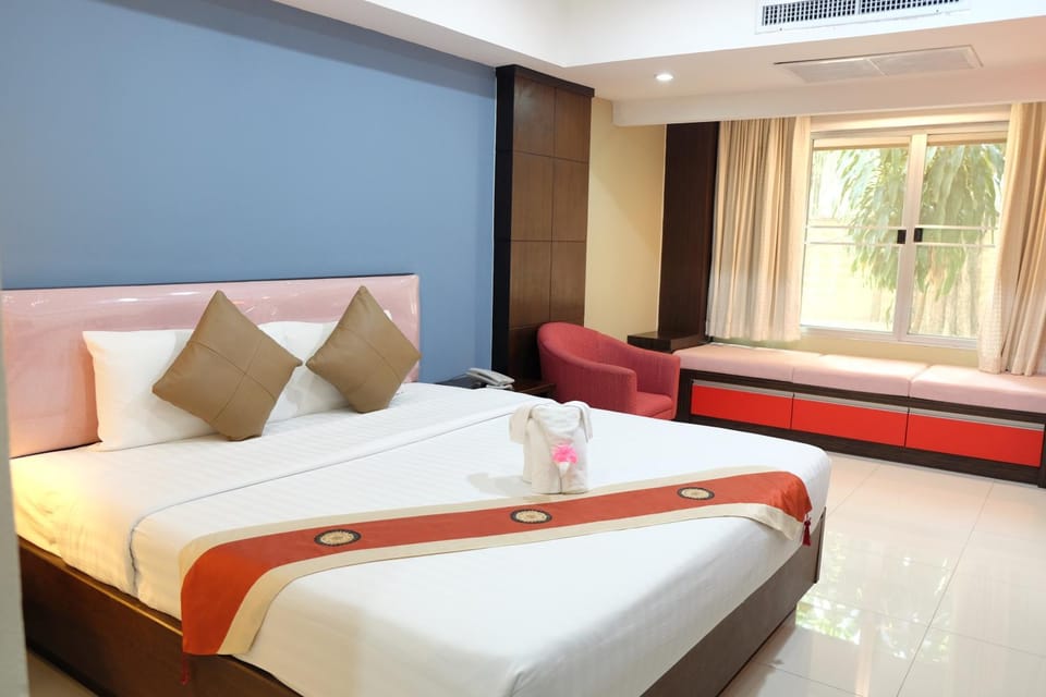 Eastpana 304 R1 Executive Residence Hotel in Thailand
