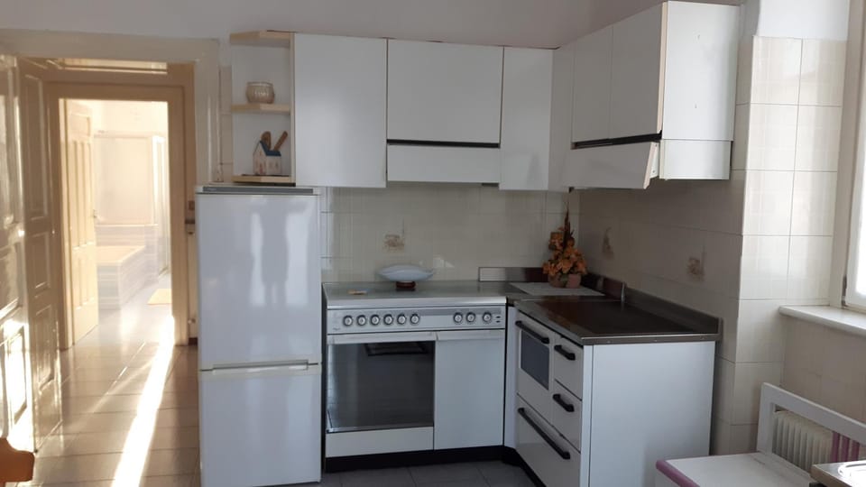 Kitchen or kitchenette, Other