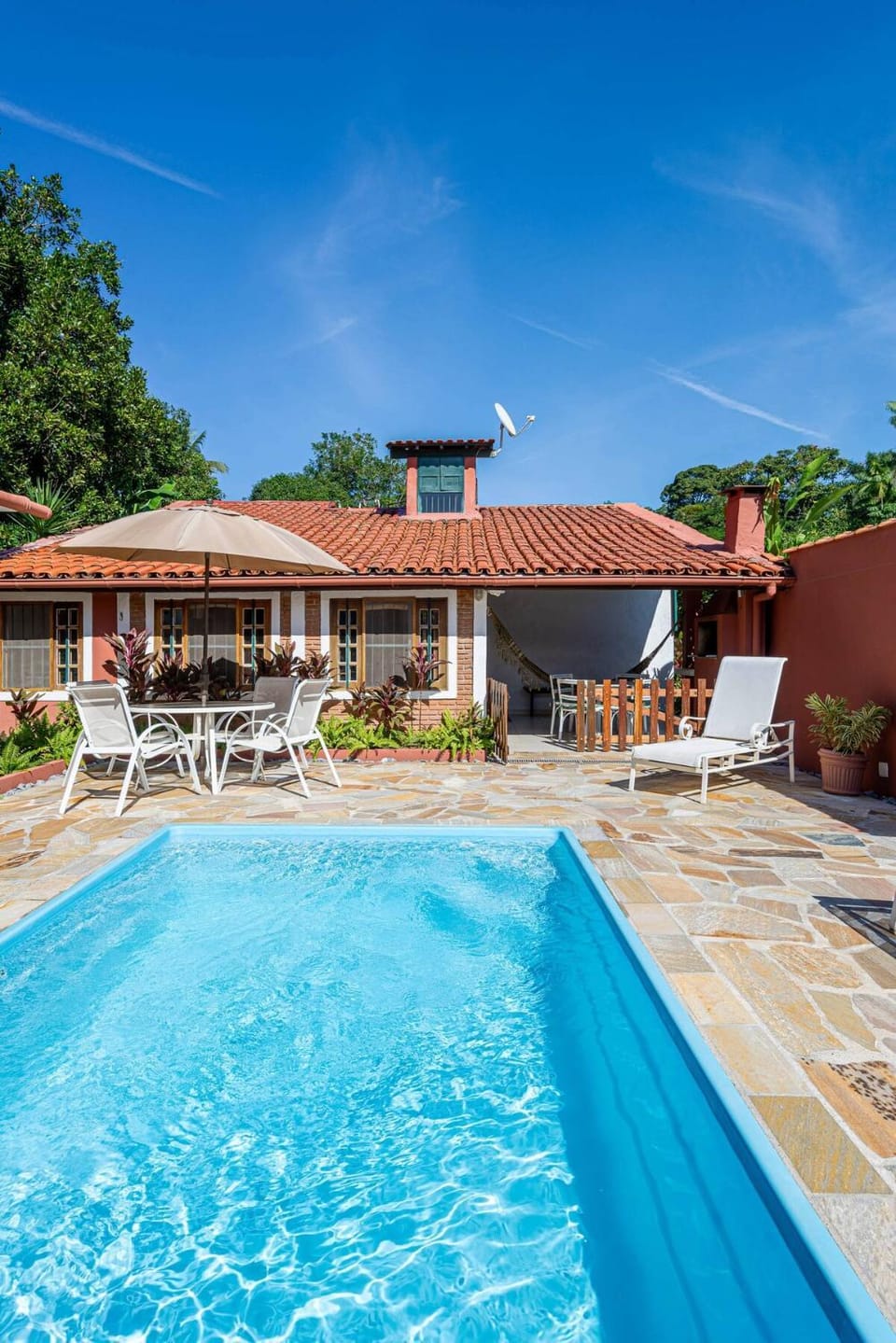 Property building, Patio, Pool view, sunbed