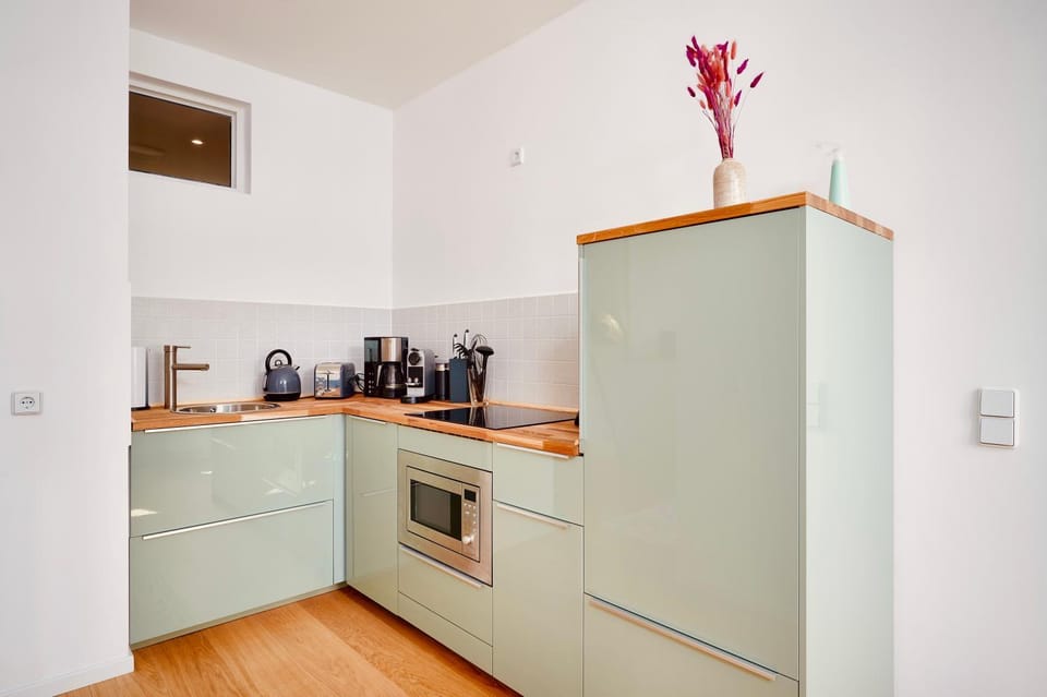 Coffee/tea facilities, Kitchen or kitchenette, dishwasher, minibar, pet friendly, stove