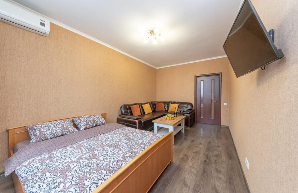 Apartment with View on 24 floor Apartment in Kiev City - Kyiv