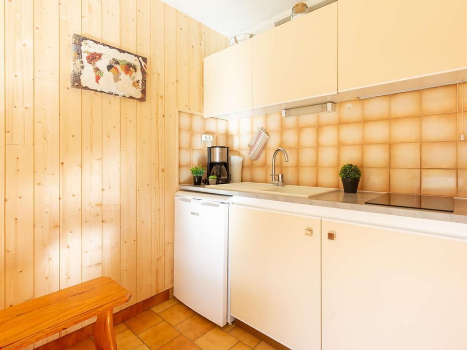 Appartement calme, 6 personnes, proche centre Saint-Lary, avec parking et animaux admis - FR-1-296-227 Apartment in Saint-Lary-Soulan