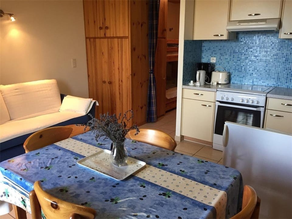 Studio spacieux 4 pers avec balcon à Saint-Michel-de-Chaillol - FR-1-393-8 Apartment in Provence-Alpes-Côte d'Azur