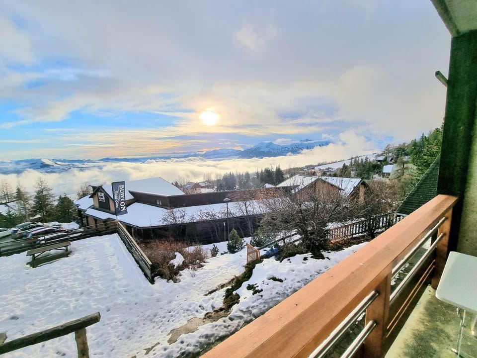 Appartement 6 pers, balcon sud, WiFi, animaux admis, parking - FR-1-393-51 Apartment in Provence-Alpes-Côte d'Azur
