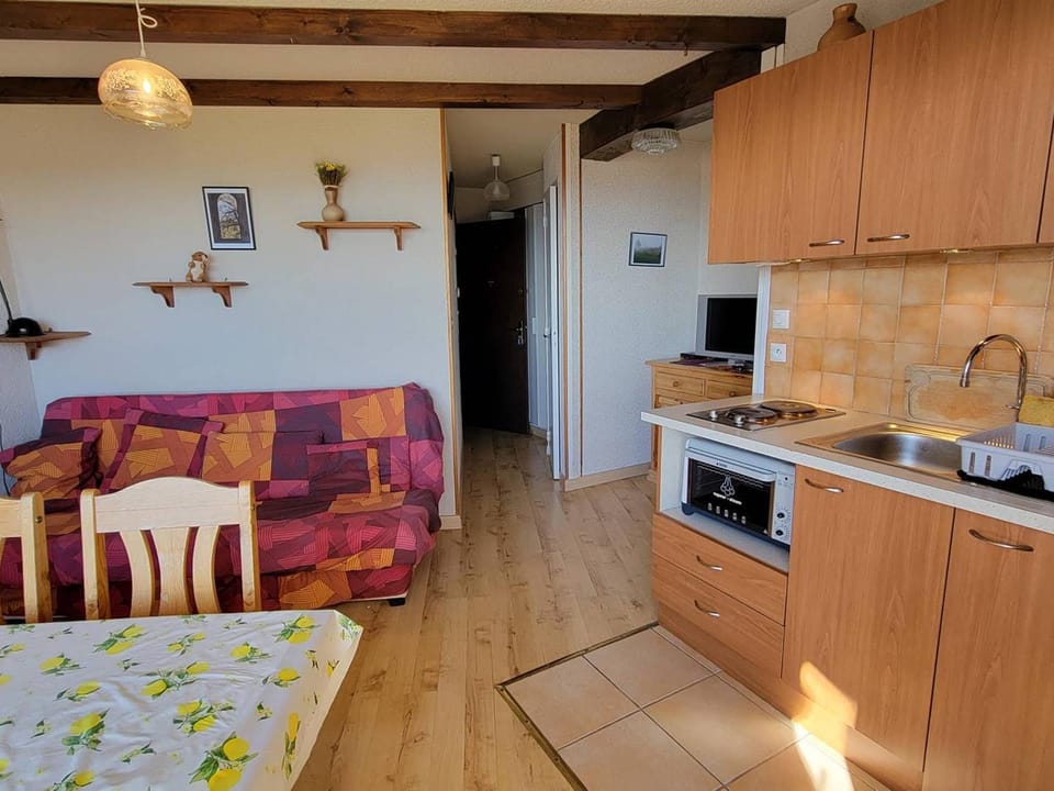 Studio pour 2 avec balcon sud, proche station - FR-1-393-20 Apartment in Provence-Alpes-Côte d'Azur