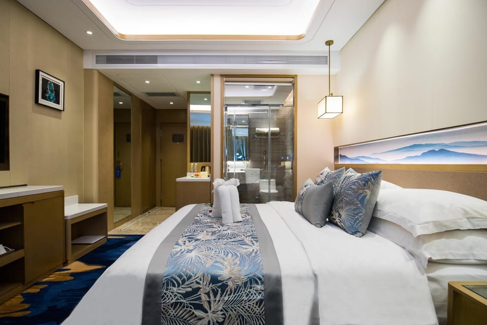 Kunming Golden Spring Hotel Hotel in China