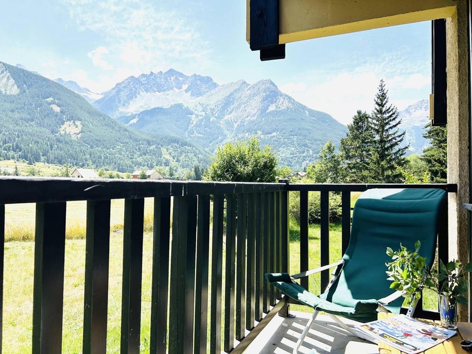 Studio au calme, 4 pers, proche pistes, balcon sud, parking privé, Monêtier-les-Bains - FR-1-330F-78 Apartment in La Salle-les-Alpes