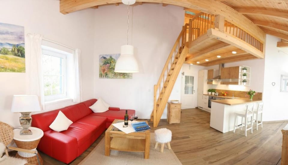 Haus Chiemsee-Blick Apartment in Salzburgerland