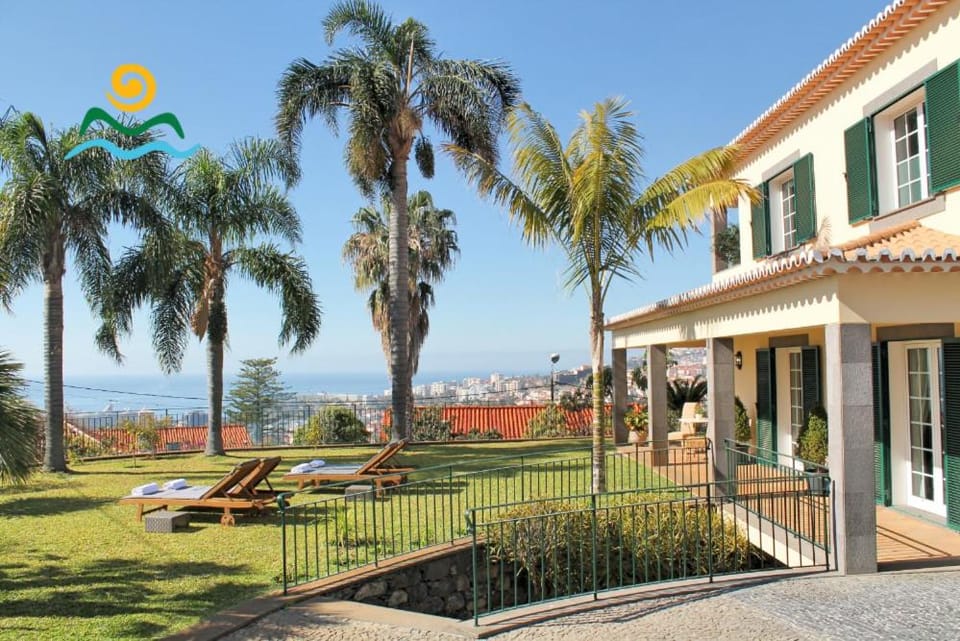 OurMadeira - Villa Luzia Villa in Funchal