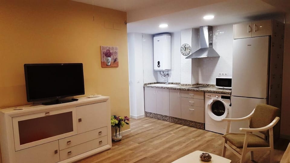 Kitchen or kitchenette, Living room