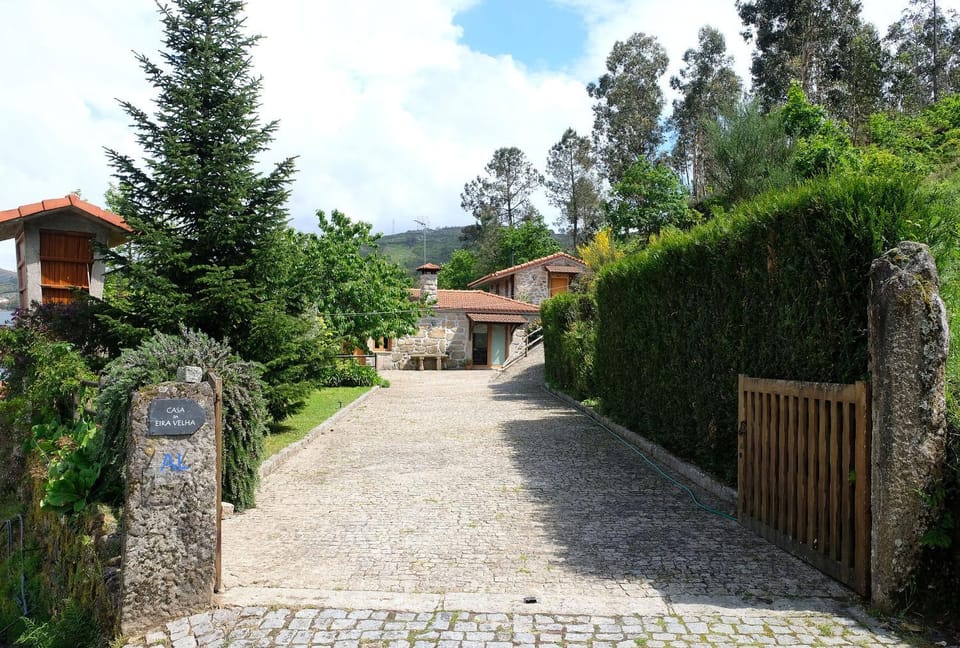 Patio, Facade/entrance, Garden