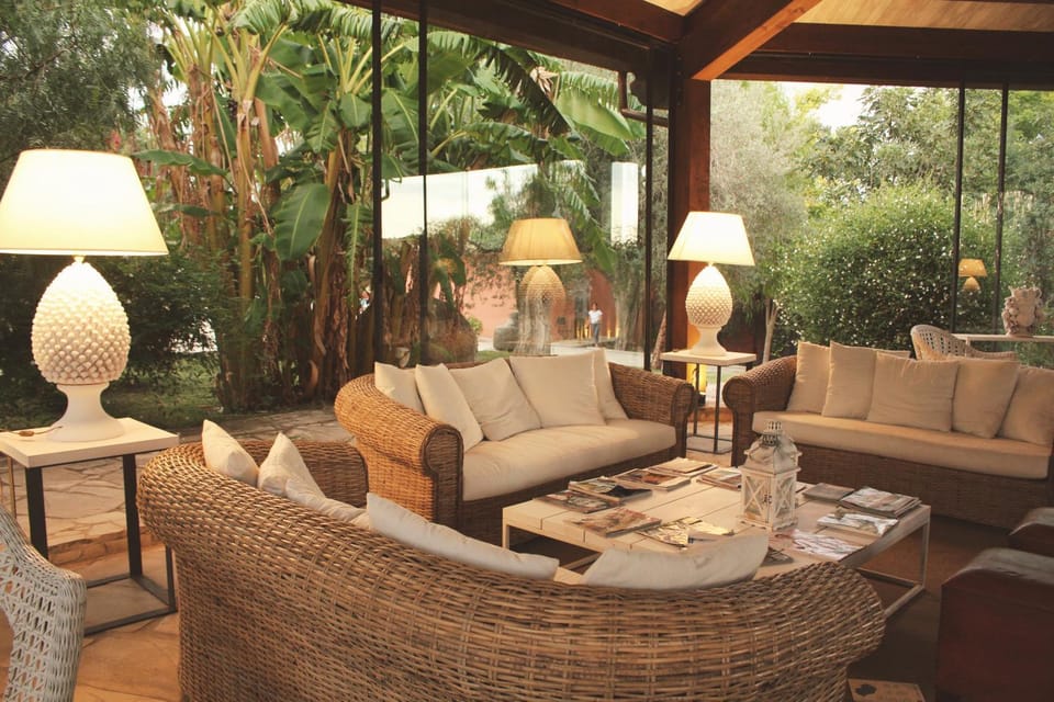 Garden, Seating area, Garden view