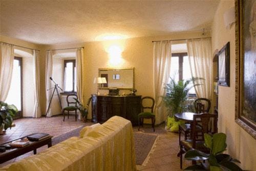 Day, Lobby or reception