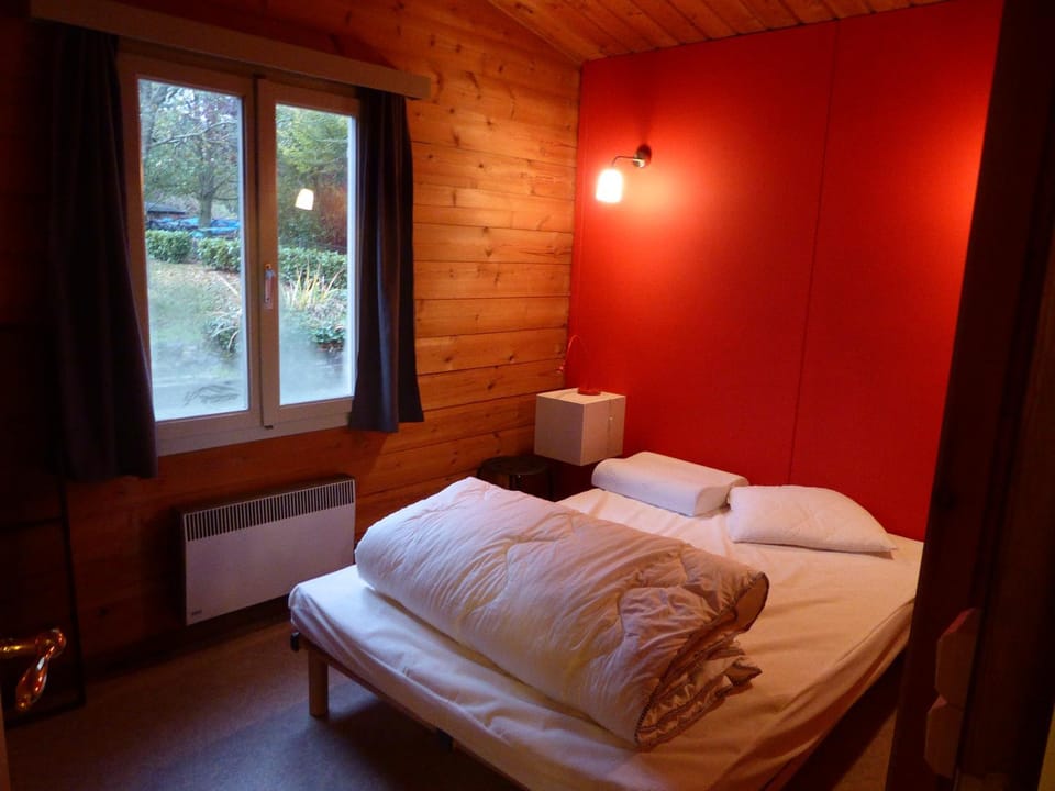 Chalet Pimpernel Chalet in Belgium